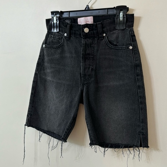 🕸️ BRAND NEW REVICE 90’s cut offs. Size 26 - Picture 4 of 10